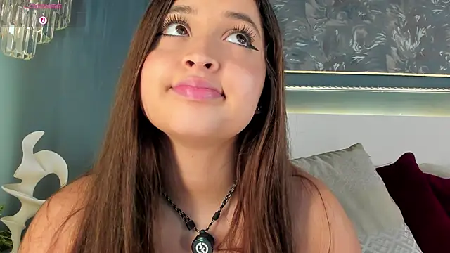 Chat XXX en directo de MiaKay1