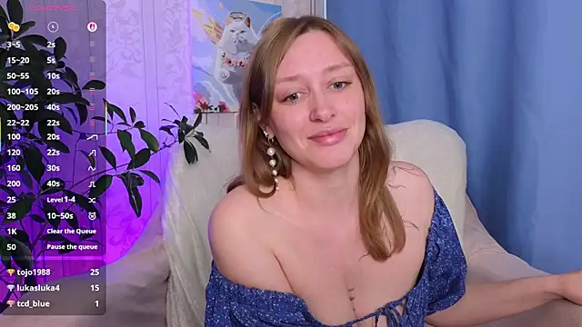 evashiny_ live XXX chat