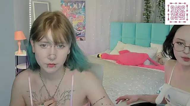 Lilac-Muse's Live XXX Chat