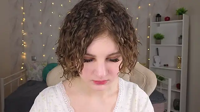 Webkamerová show Kira__Fluffy