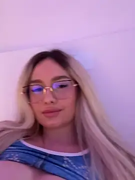 mollyxxx Webcamshow
