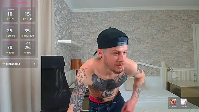 Онлайн чат XXX JonahShaw