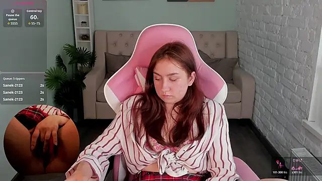 Chat XXX Live KattieCutieXx
