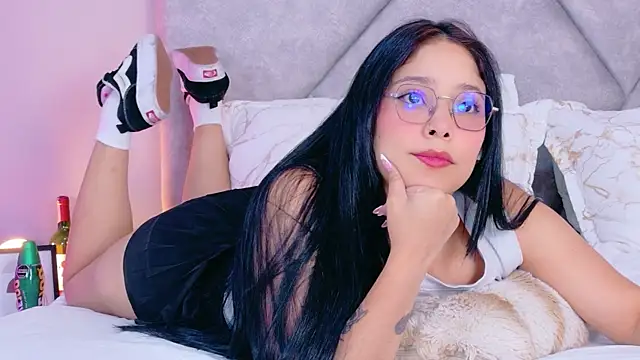 Chatroom XXX en direct de MeganRossh