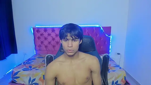 skinny_sam Show Webcam