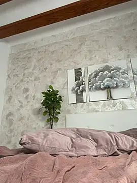 MilaTeenX Webcam-Show