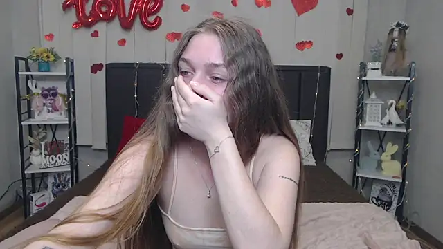 LaraPika's Live XXX Chat
