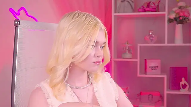 AdeleCartier Obrolan Langsung XXX