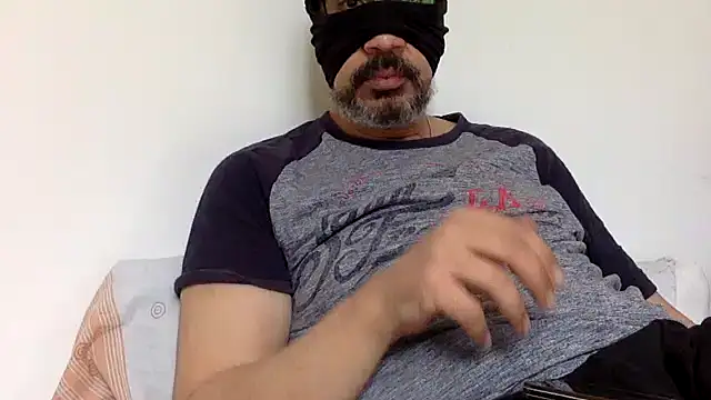 CaiBull – Naživo XXX chat