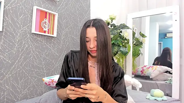 Chat +18 de ViictoriiaSaenz ao vivo