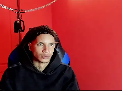 Show Webcam de kai_storm77