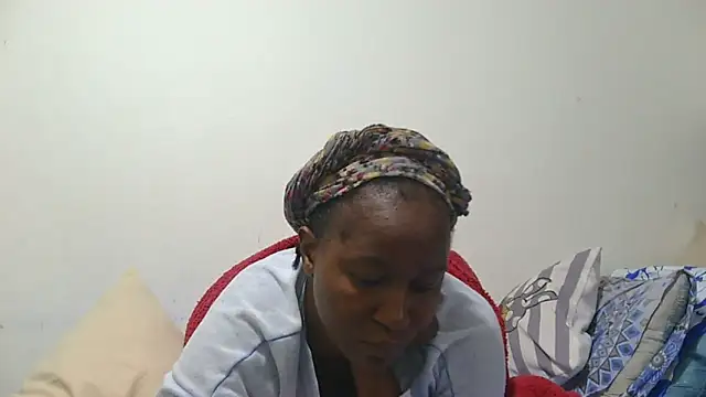 sluttylaura21's Webcam Show