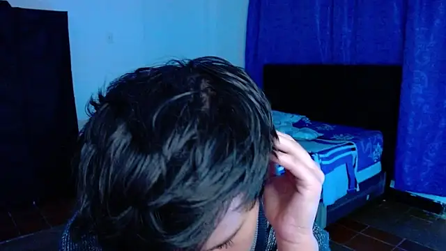 Im_Milan_Rs Chat XXX live