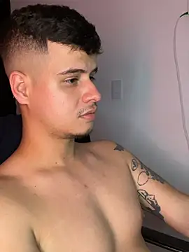 BjornSteel webkamerás műsora