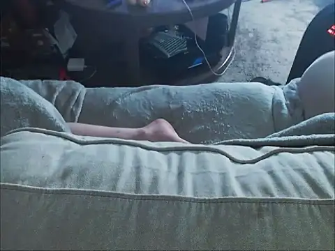 studlyhardwoodd Live XXX-Chat