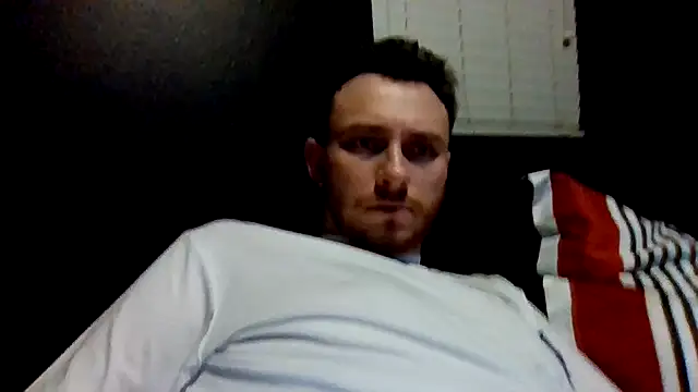 Tallhungcloudyyy's Webcam Show
