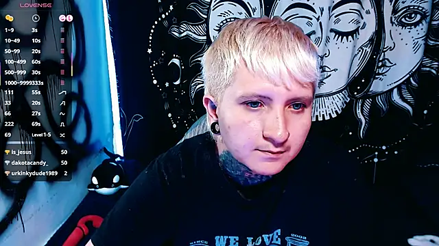Marieblueeyes – webcam-show