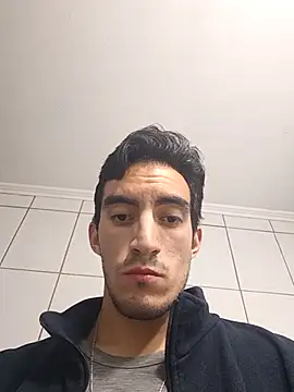 TommyMomentum's Webcam Show