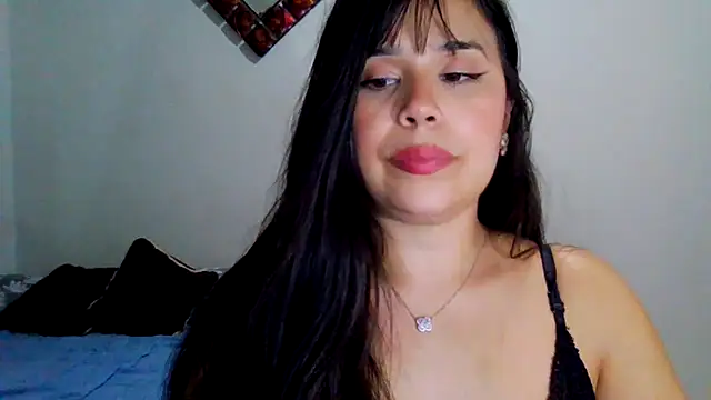 Chat +18 de persefoonee30 ao vivo