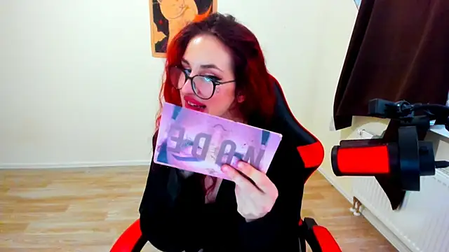 your_tora's Live XXX Chat