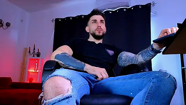 Chat +18 de MightyAaron66 ao vivo