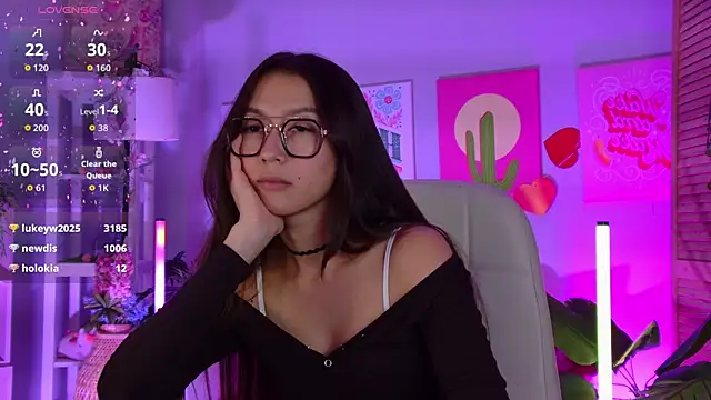 Chatroom XXX en direct de LanaBaker
