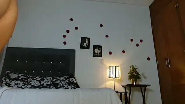 Czat XXX na żywo – 3littles