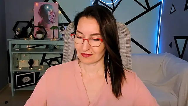 UnaTerra's Live XXX Chat