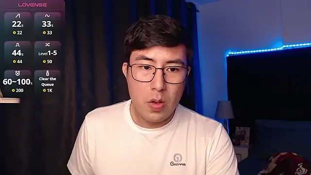 andrewmhilton_ Show Webcam
