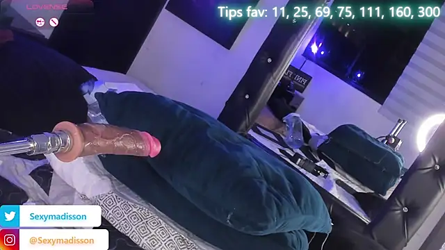 Chat +18 de MADISSONLOVE_ ao vivo