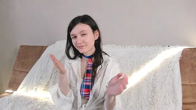 ThoraMarola Chat XXX live