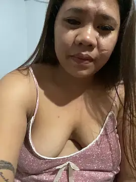_UrSingleMamiBella_ – Naživo XXX chat