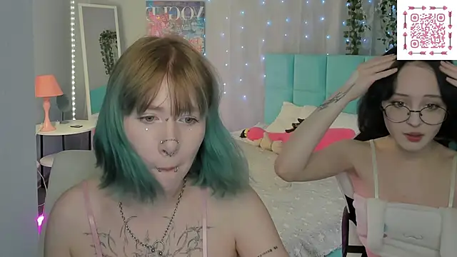 Chat +18 de Elira_Vane ao vivo