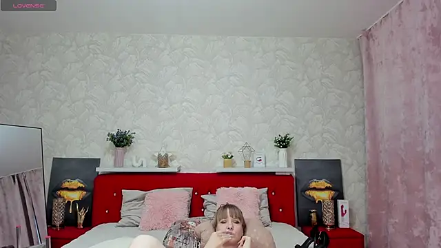 Czat XXX na żywo – KattyPeachX