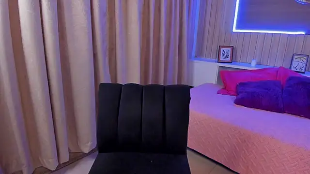 Chatroom XXX en direct de Scarlet_X_