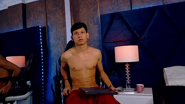 XXX chat uživo modela ThiagoFerrer_