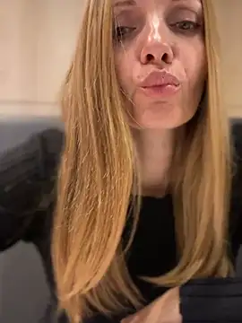 miss_darsi – Naživo XXX chat