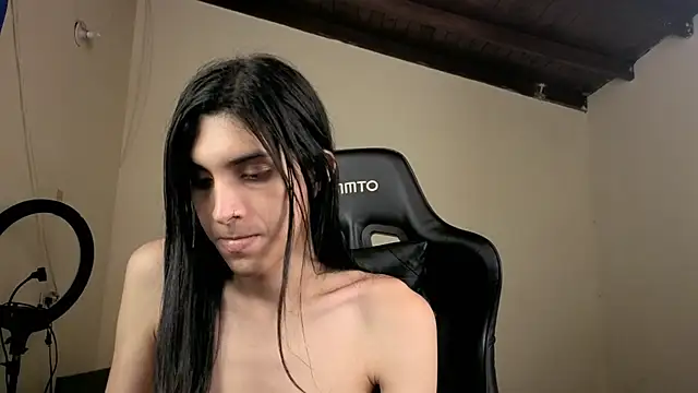 angelitofemboy Show Webcam