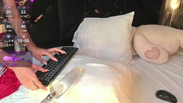 KaelSoft_ Live XXX Chat