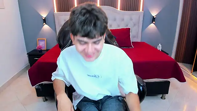 Tommy18__ Chat XXX live