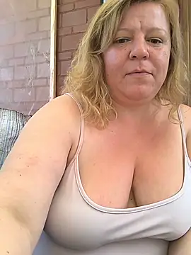 jusichka's Live XXX Chat