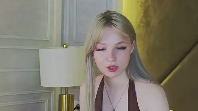 Shy_Barbie Chat XXX live