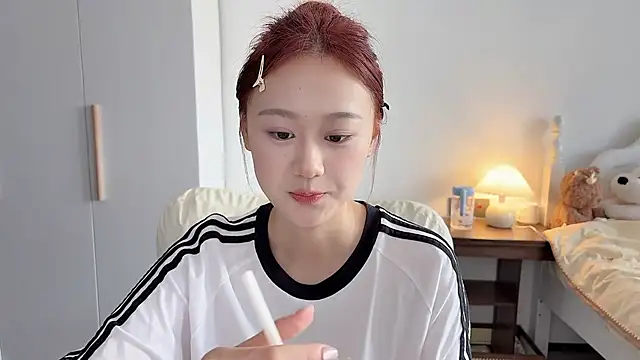 Hu-uzzzZ 网络视讯表演