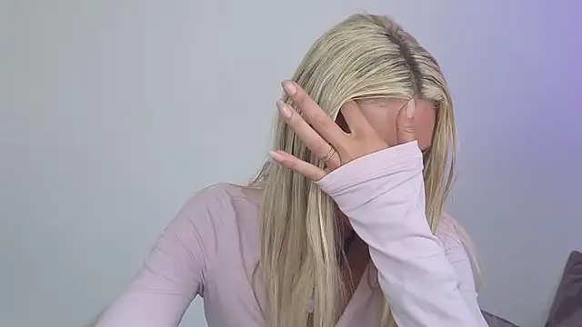 Elsa_24 Chat XXX in diretta