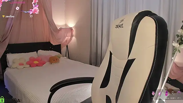 Aria_Mila live XXX chat