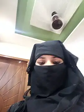Aafreen_36 লাইভ XXX চ্যাট