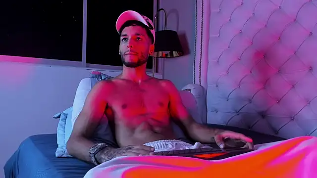 Thiagoferreti Live XXX-Chat