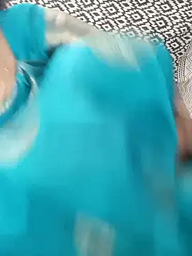 Usha_kannada's Webcam Show