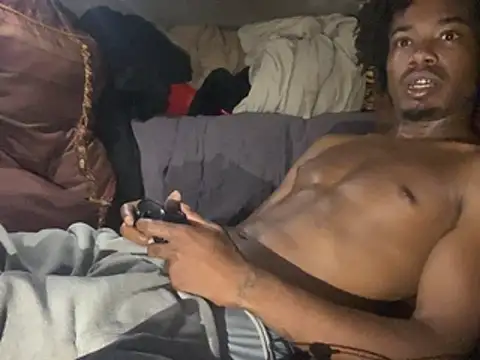 SlimeCrownzOut5's Webcam Show