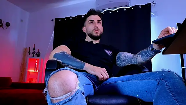 MightyAaron66 Webcam-Show